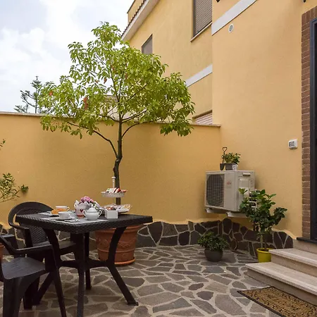 A Casa Di Titty Bed and Breakfast Fiumicino Exterior foto